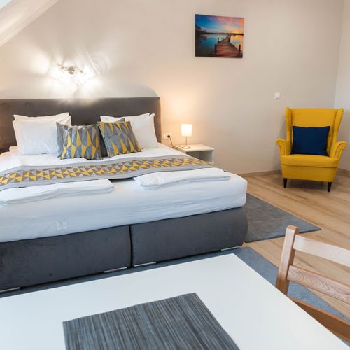 Pokój 2-osobowy na piętrze z widokiem na jezioro