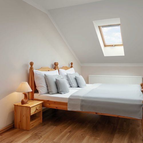 Pokoj s koupelnou  pro 3 os.