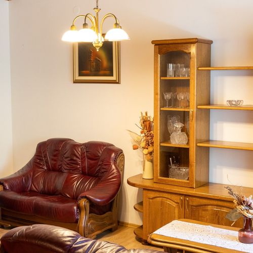 Apartament cu aer condiționat cu terasă cu 4 camere pentru 11 pers. K-17682