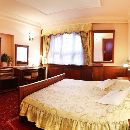 Apartman s koupelnou s terasou s manželskou postelí s 1 ložnicí