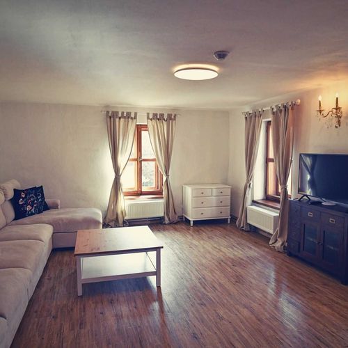 Apartman s vanou s vlastní kuchyňkou s manželskou postelí s 1 ložnicí (s možností přistýlky)