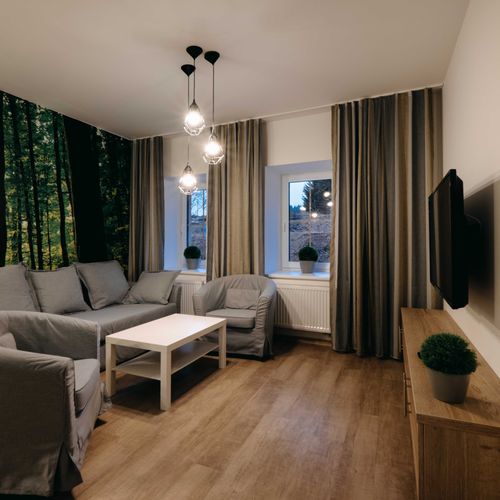Apartament 4-osobowy z prysznicem z 2 pomieszczeniami sypialnianymi