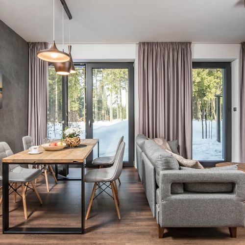 Apartman se sprchou s vlastní kuchyňkou s manželskou postelí s 1 ložnicí (s možností přistýlky)