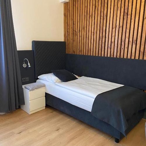 Pokoj s koupelnou  pro 1 os.