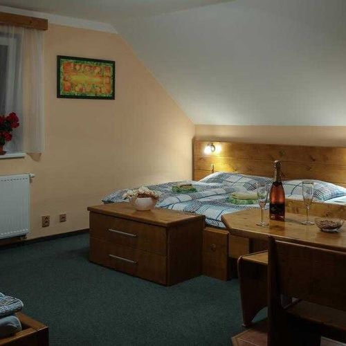 Apartament 4-osobowy z prysznicem z aneksem kuchennym z 1 pomieszczeniem sypialnianym