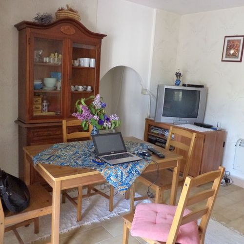 Apartament la etaj cu 2 camere pentru 5 pers.