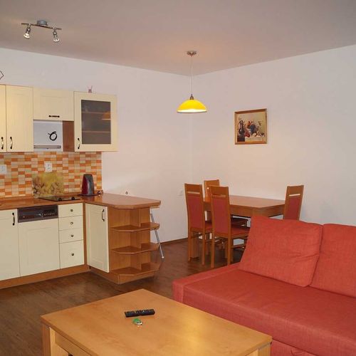 Apartament cu duș cu bucătărie proprie pentru 6 pers.