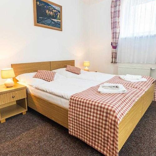 Pokój 4-osobowy  (możliwa dostawka)