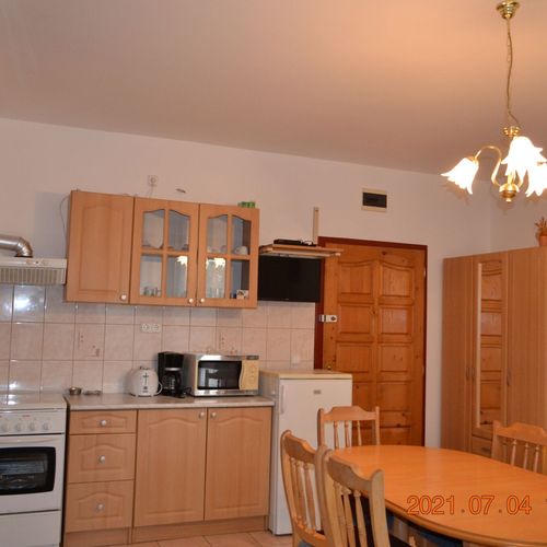 Apartament standard cu 2 camere pentru 4 pers.