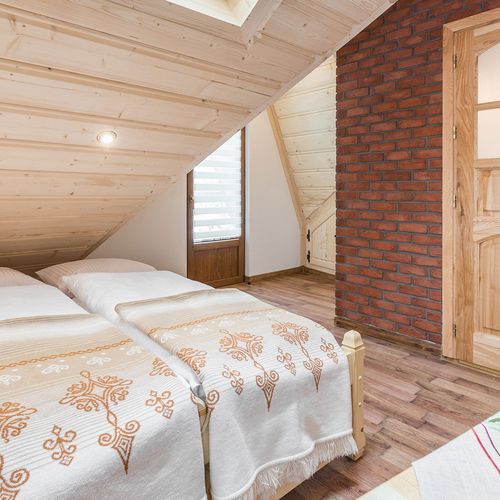 Pokój 2-osobowy na poddaszu z balkonem