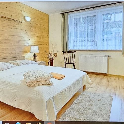 Apartament 6-osobowy Romantyczny Komfort z 2 pomieszczeniami sypialnianymi