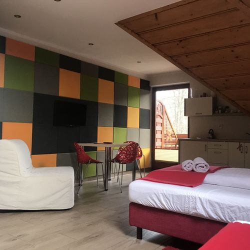 Studio Apartman s manželskou postelí s 1 ložnicí na poschodí (s možností přistýlky)