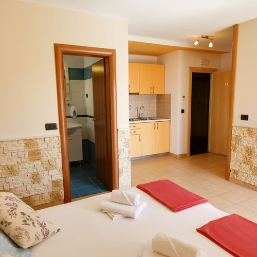 Apartament studio b cu 1 camera pentru 2 pers.