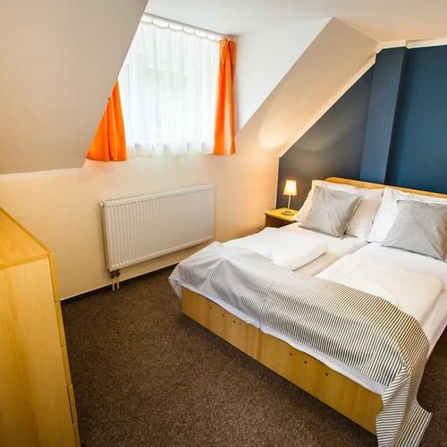 Apartman s koupelnou s vlastní kuchyňkou pro 5 os. se 2 ložnicemi (s možností přistýlky)