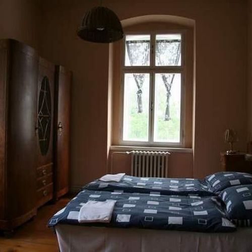 Apartament cu duș cu bucătărie proprie cu 1 camera pentru 5 pers.
