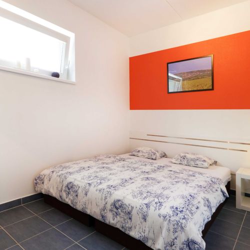 Apartman se sprchou s vlastní kuchyňkou pro 4 os. s 1 ložnicí