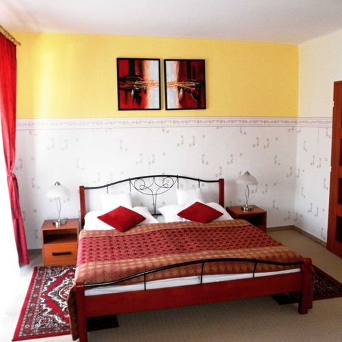 Apartman s balkónem se sprchou s manželskou postelí s 1 ložnicí
