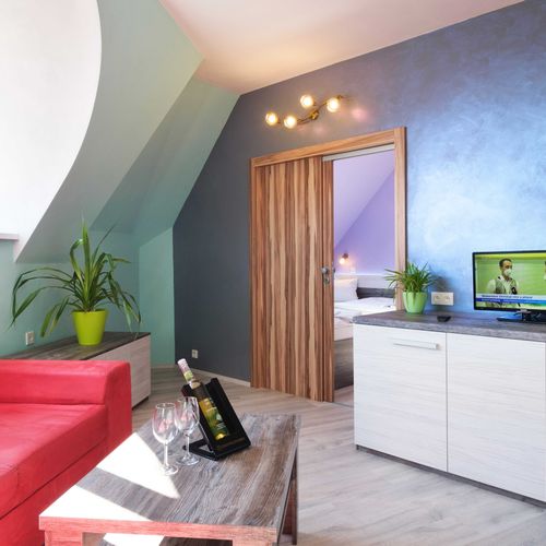 Apartman s balkónem se sprchou pro 5 os. s 1 ložnicí (s možností přistýlky)