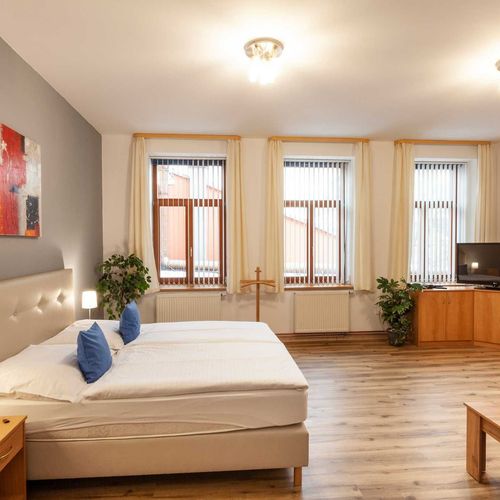 Apartament 2-osobowy z prysznicem z aneksem kuchennym z 1 pomieszczeniem sypialnianym (możliwa dostawka)