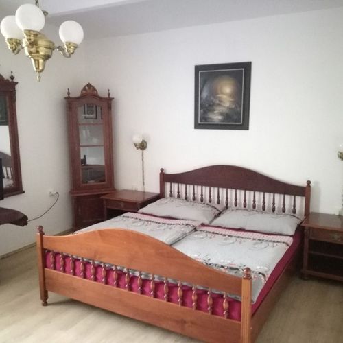 Apartament cu duș cu 1 camera pentru 2 pers.