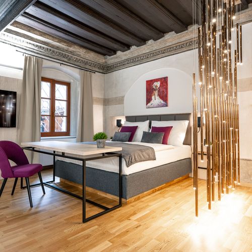 Apartament cu duș cu bucătărie proprie cu 1 camera pentru 2 pers. (se poate solicita pat suplimentar)