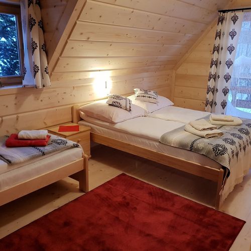Domek drewniany 7-osobowy cały dom Przyjazny podróżom rodzinnym