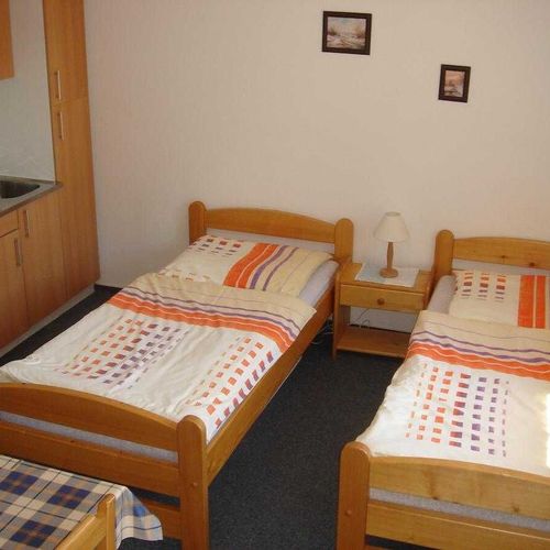 Apartman se sprchou s vlastní kuchyňkou pro 3 os.