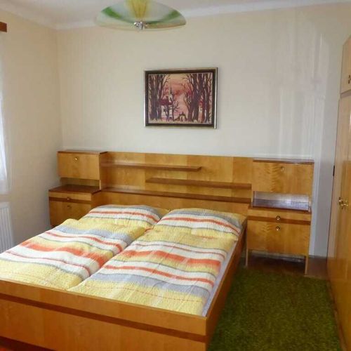 Casă de vacanță cu duș cu bucătărie proprie pentru 7 pers. (se inchirieaza doar integral)