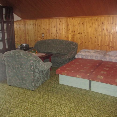 Camera cu duș pentru 5 pers.