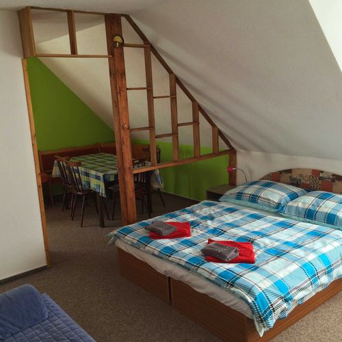 Apartman se sprchou s vlastní kuchyňkou pro 6 os.