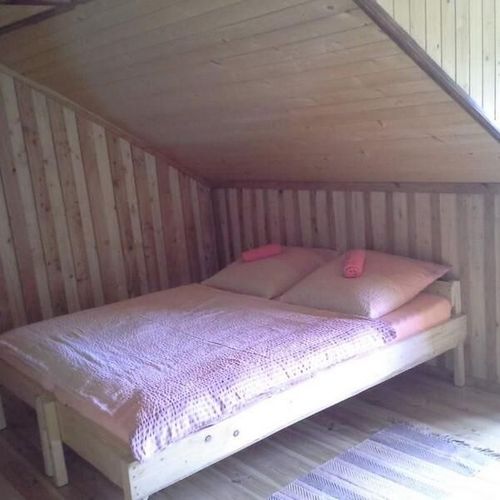 Apartament 3-osobowy z prysznicem z aneksem kuchennym (możliwa dostawka)