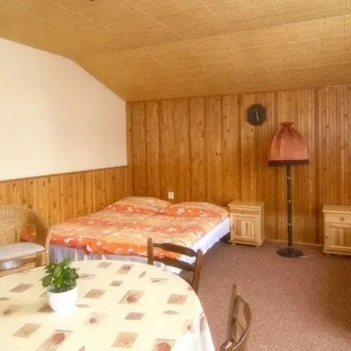 Apartman se sprchou s vlastní kuchyňkou pro 4 os. s 1 ložnicí
