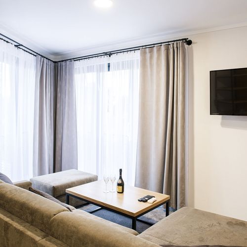 Apartament deluxe cu aer condiționat cu 1 camera pentru 2 pers. (se poate solicita pat suplimentar)