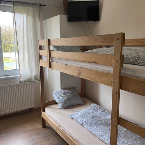 Pokój 4-osobowy ze wspólną łazienką