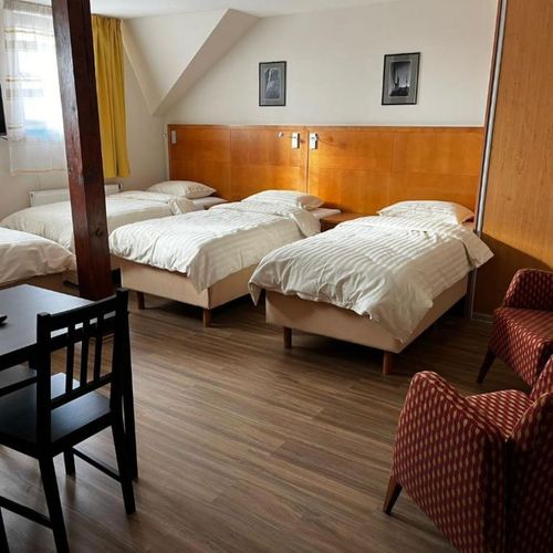 Apartament cu duș cu 1 camera pentru 4 pers. (se poate solicita pat suplimentar)