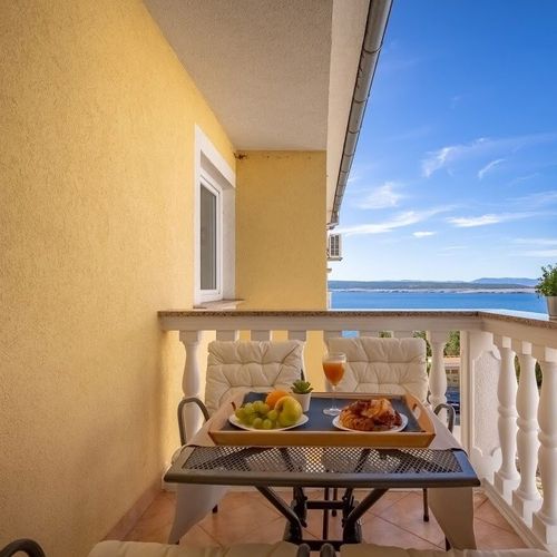 Deluxe Apartman pro 4 os. se 2 ložnicemi s výhledem na moře (s možností přistýlky)