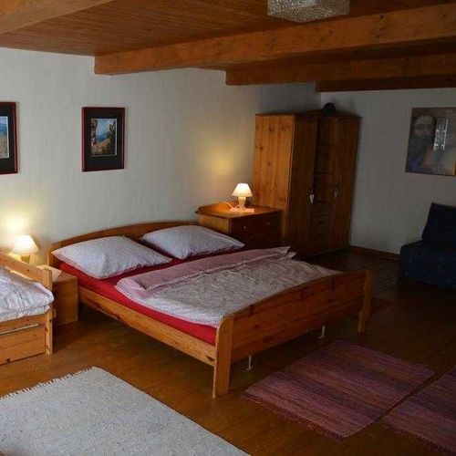 Apartman se sprchou s vlastní kuchyňkou pro 12 os.