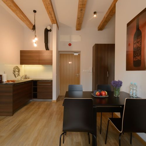Apartament 4-osobowy typu Twin Deluxe z 2 pomieszczeniami sypialnianymi