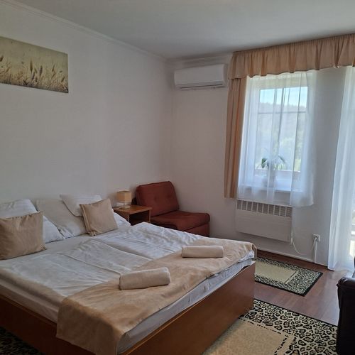 Apartament la etaj cu panoramă cu 2 camere pentru 4 pers.