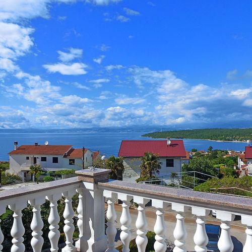 Apartament family cu vedere spre mare cu 3 camere pentru 6 pers.