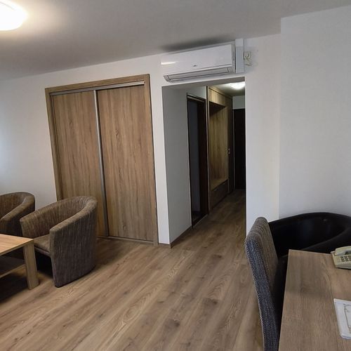 Apartament 3-osobowy na piętrze z widokiem na ogród z 2 pomieszczeniami sypialnianymi