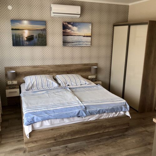Apartament deluxe cu balcon cu 1 camera pentru 3 pers.