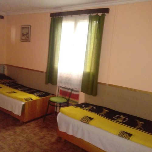 Pokój 2-osobowy na parterze z widokiem na ogród