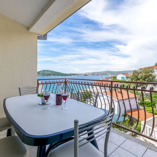 Apartament 4-osobowy z 2 pomieszczeniami sypialnianymi