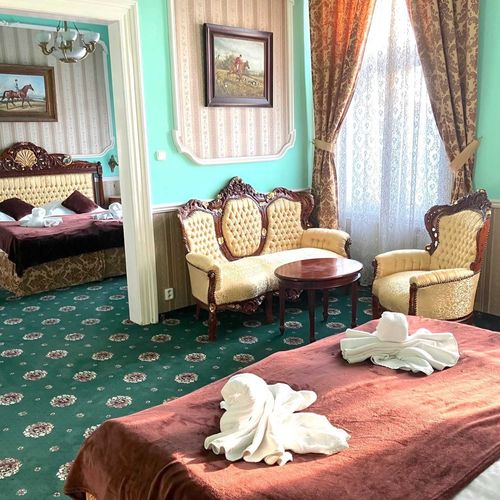 Apartament grand cu vedere spre cetate cu 2 camere pentru 4 pers.