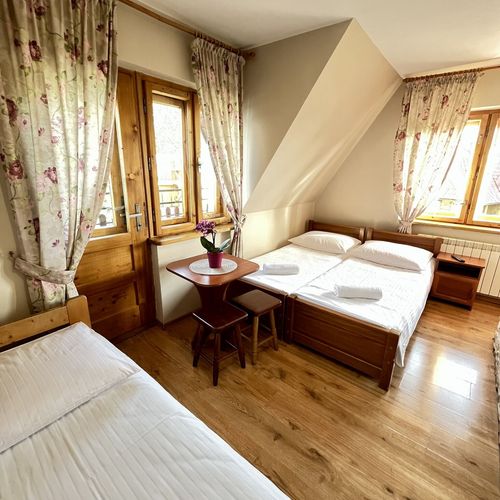 Pokój 3-osobowy na piętrze Tourist