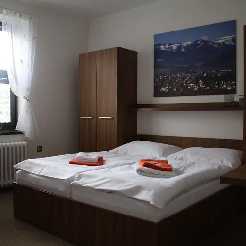 Apartament 4-osobowy z 1 pomieszczeniem sypialnianym