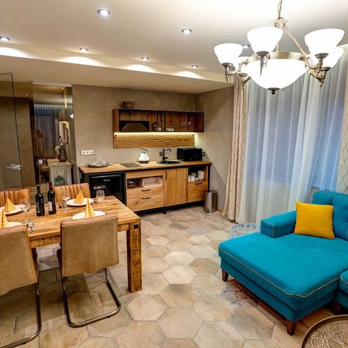 Pokój 2-osobowy Deluxe z prysznicem (możliwa dostawka)