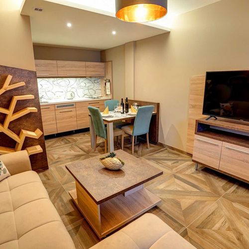 Pokój 2-osobowy Deluxe z prysznicem (możliwa dostawka)