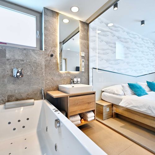 Apartman se sprchou s vířivou vanou pro 4 os. s 1 ložnicí